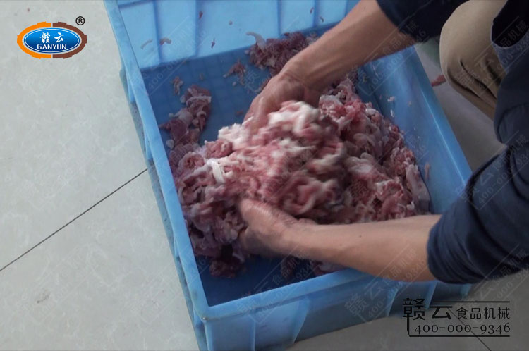 攪拌肉片