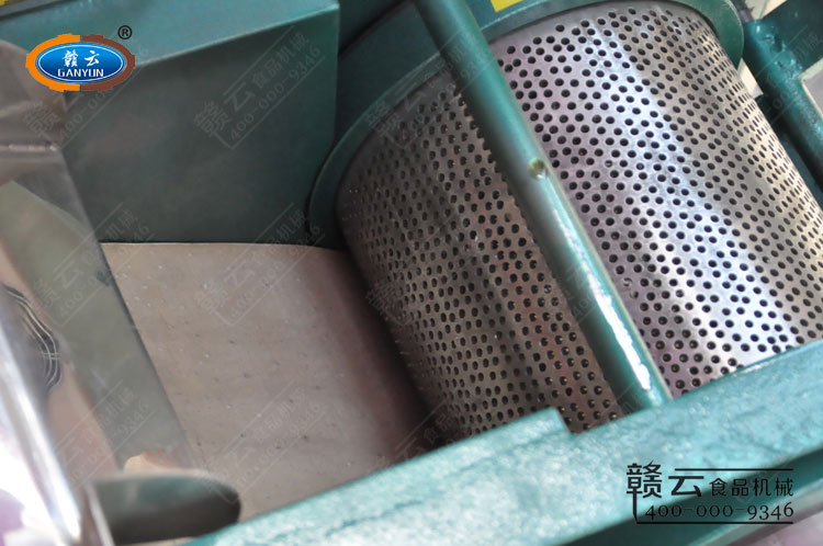 采肉滾筒和采肉帶-采肉進(jìn)料口